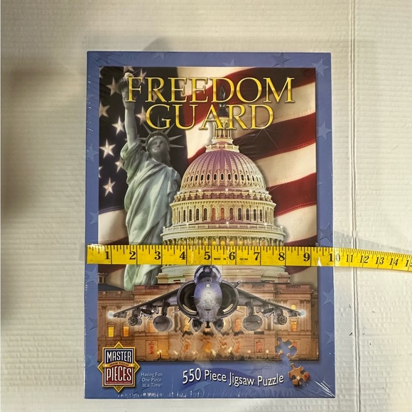 Master Pieces 550 Pc. Jigsaw Puzzle Flag Liberty Jet Freedom Guard New In Box - Picture 7 of 8